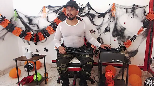 KalethBigDick online show from November 2025 05:47:02 AM