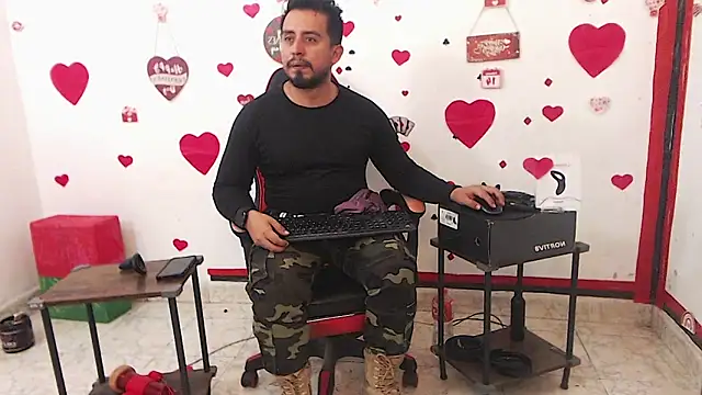 KalethBigDick online show from February 2026 03:07:02 AM