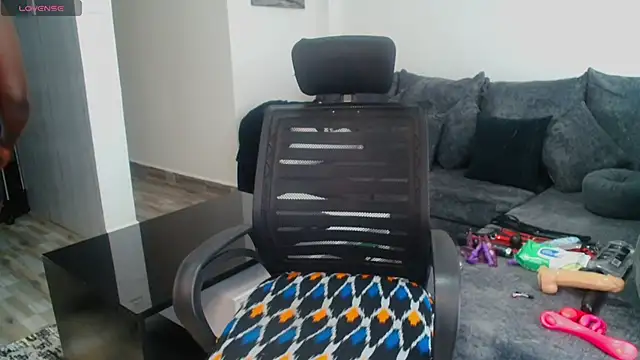 Snapshot of yummy_sweet_caramel chatting on June 2026 04:13:02 AM yummy sweet caramel online show from June 2026 04:13:02 AM