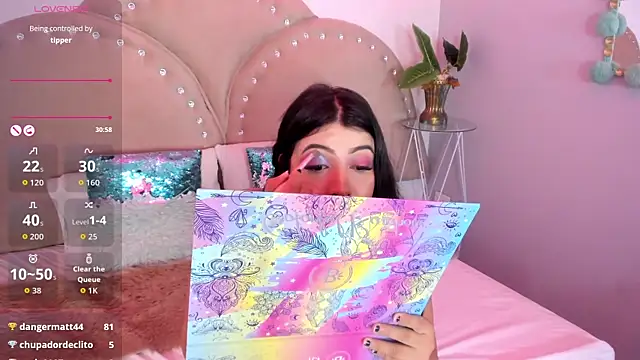 Miia Thompsonn online show from April 2026 03:47:01 AM