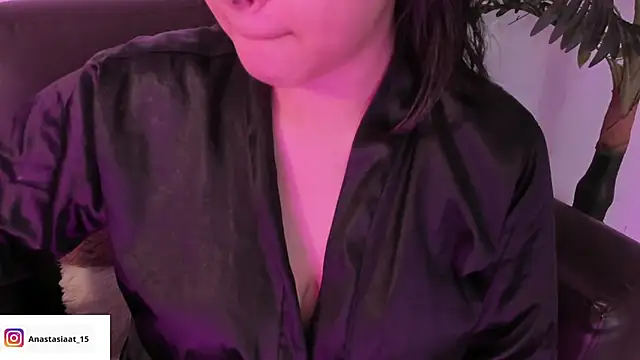 Snapshot of Miia_Thompsonn chatting on March 2025 03:10:02 AM Miia Thompsonn online show from March 2025 03:10:02 AM