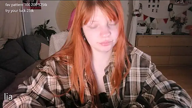 lil lia online show from February 2026 11:57:01 PM