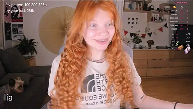 lil lia online show from October 2025 06:44:01 PM