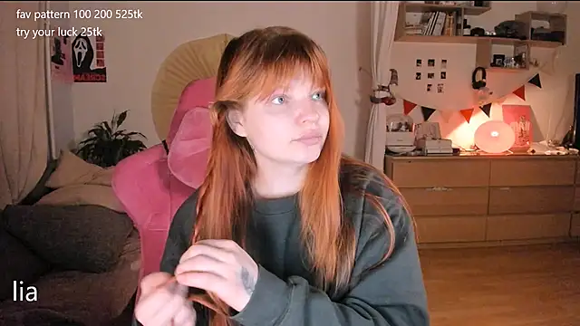 lil lia online show from March 2026 10:16:02 PM