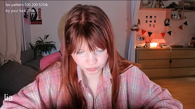 lil lia online show from March 2026 09:37:01 PM