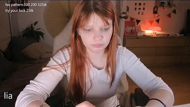 lil lia online show from February 2026 09:36:01 PM