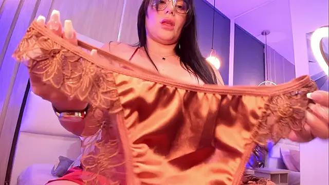 Miah gomez  online show from March 2025 07:39:01 PM