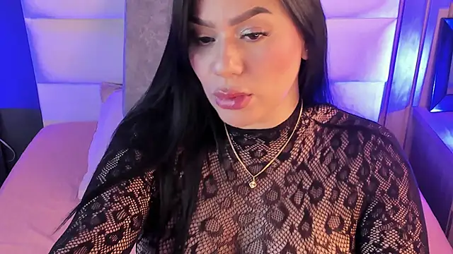 Miah gomez  online show from April 2026 08:02:01 PM