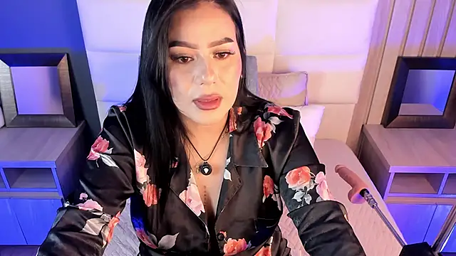 Miah gomez  online show from November 2025 09:07:01 PM