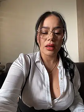 Miah gomez  online show from January 2026 09:44:02 PM