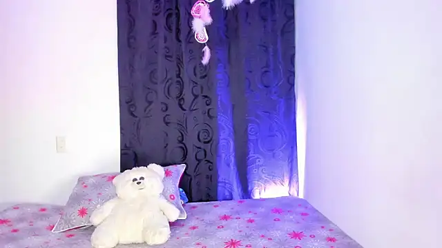 AmyStevenss online show from October 2025 01:06:01 AM