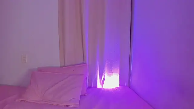 AmyStevenss online show from February 2026 04:21:02 AM