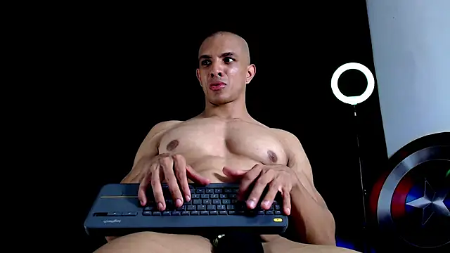 Antonywebb94 online show from November 2025 03:43:01 AM