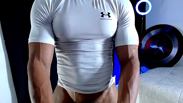 Antonywebb94 online show from November 2025 05:49:02 PM