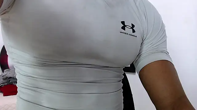 Antonywebb94 online show from March 2026 04:24:01 AM