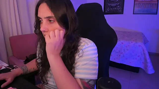 HaubDark online show from January 2025 12:49:02 AM