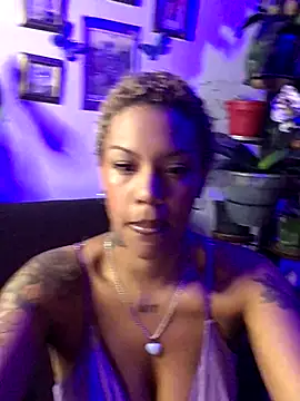 haiiley more online show from October 2025 12:21:02 AM