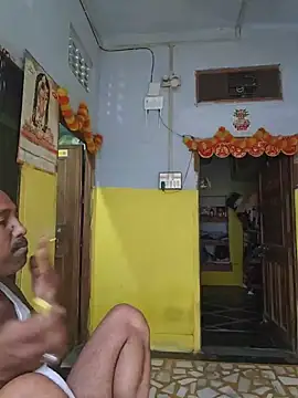 Snapshot of priyadarshiPRIYASEXCPL223 chatting on June 2026 01:37:01 AM priyadarshiPRIYASEXCPL223 online show from June 2026 01:37:01 AM