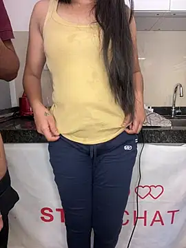 Miss  Malaika online show from March 2025 12:39:02 PM