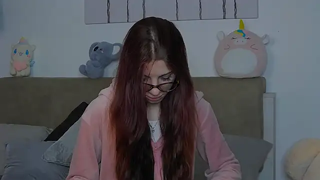 CassKiera online show from October 2025 04:58:02 AM
