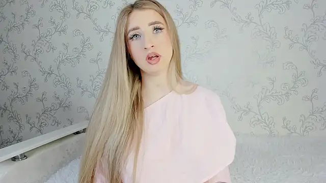 Snapshot of milky_waybaby chatting on March 2025 08:39:02 AM milky waybaby online show from March 2025 08:39:02 AM