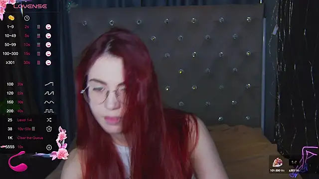 EmilyKents online show from March 2025 01:38:02 AM