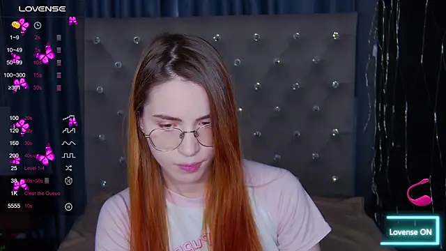 EmilyKents online show from September 2025 01:50:02 AM