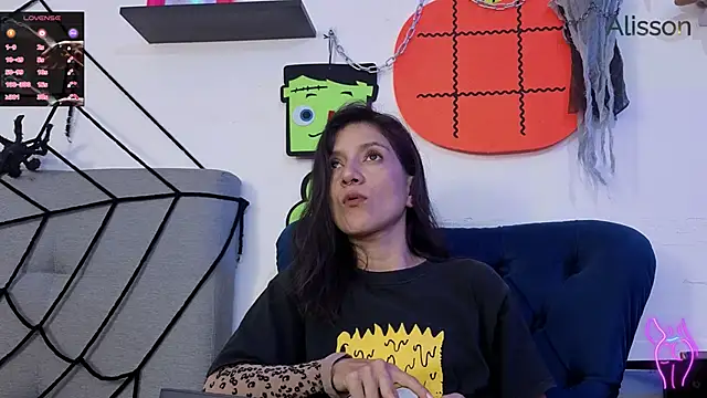 Snapshot of alissonandamy chatting on October 2025 07:05:02 PM alissonandamy online show from October 2025 07:05:02 PM