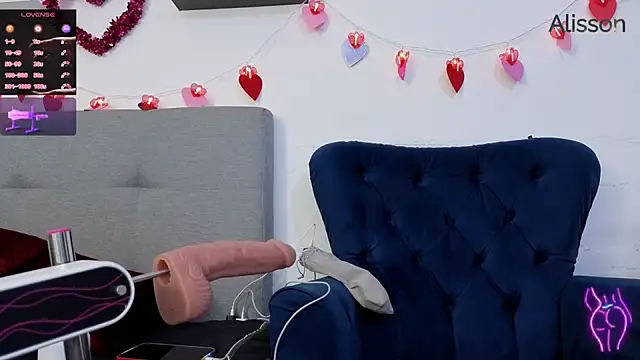 Snapshot of alissonandamy chatting on September 2025 08:56:01 PM alissonandamy online show from September 2025 08:56:01 PM