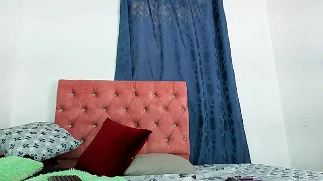 alissonandamy online show from May 2026 07:50:02 PM