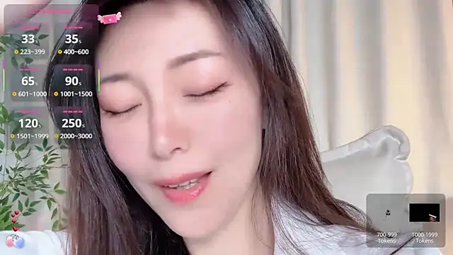 Ada-xixi online show from November 2025 01:05:02 PM