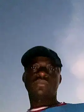 Snapshot of BigBrotherFreak chatting on October 2025 06:09:01 PM BigBrotherFreak online show from October 2025 06:09:01 PM