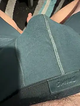 Kissoks1xh online show from February 2026 07:36:02 PM