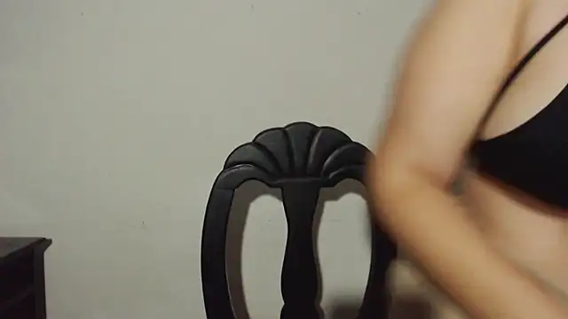 Snapshot of Miss_Agatha chatting on October 2025 02:21:01 AM Miss Agatha online show from October 2025 02:21:01 AM