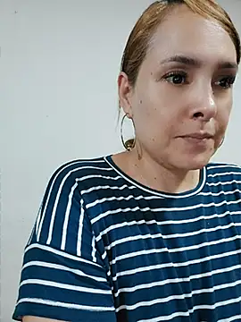 Miss Agatha online show from March 2026 11:57:02 PM