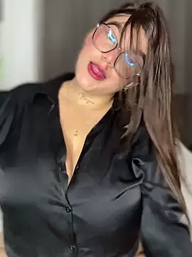 Michellesexxy online show from January 2025 02:42:01 AM