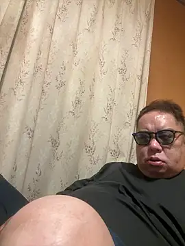 punk0805 online show from May 2026 10:37:02 AM