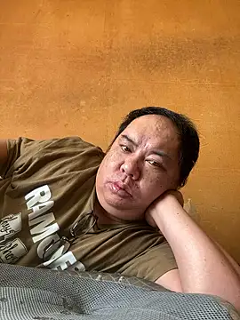 punk0805 online show from October 2025 01:28:01 AM