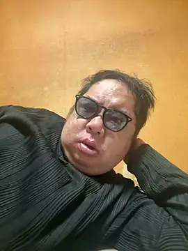 punk0805 online show from February 2026 10:54:02 AM