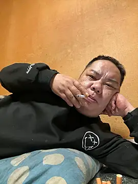 punk0805 online show from March 2026 03:36:02 PM