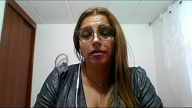 RossanaLionheart online show from February 2025 10:58:01 PM