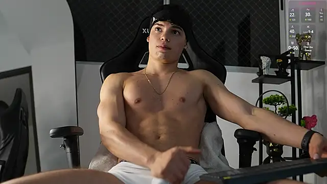 Max cortes1 online show from October 2025 12:19:02 AM