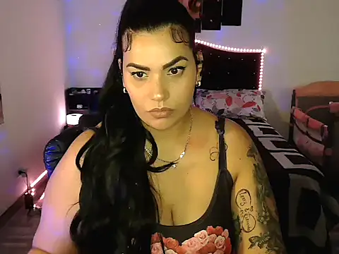 CarolinaRincon online show from October 2025 10:43:01 PM