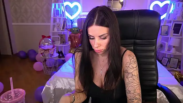 Snapshot of IsabellaFoxyy chatting on February 2025 04:47:02 PM IsabellaFoxyy online show from February 2025 04:47:02 PM