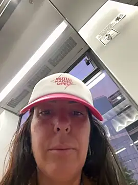 eveangelll online show from September 2025 04:03:01 AM