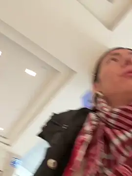 Snapshot of eveangelll chatting on February 2026 08:42:01 AM eveangelll online show from February 2026 08:42:01 AM