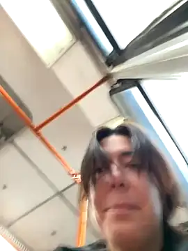 Snapshot of eveangelll chatting on November 2025 05:22:01 AM eveangelll online show from November 2025 05:22:01 AM