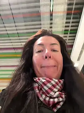 Snapshot of eveangelll chatting on January 2026 08:18:02 AM eveangelll online show from January 2026 08:18:02 AM