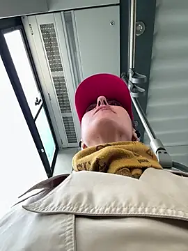 eveangelll online show from April 2026 05:01:02 AM