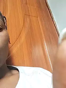 Snapshot of pearl7979 chatting on November 2025 07:46:02 AM pearl7979 online show from November 2025 07:46:02 AM